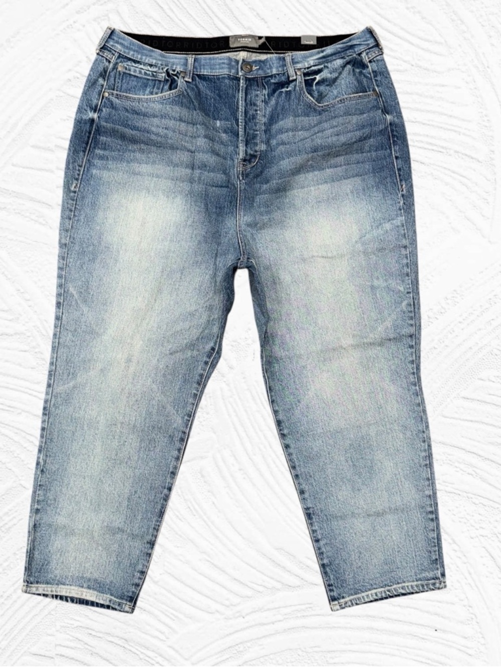 Torrid MOM Jean 22R (40X35)‎ STRAIGHT CLASSIC DENIM HIGH-RISE JEAN laural canyon